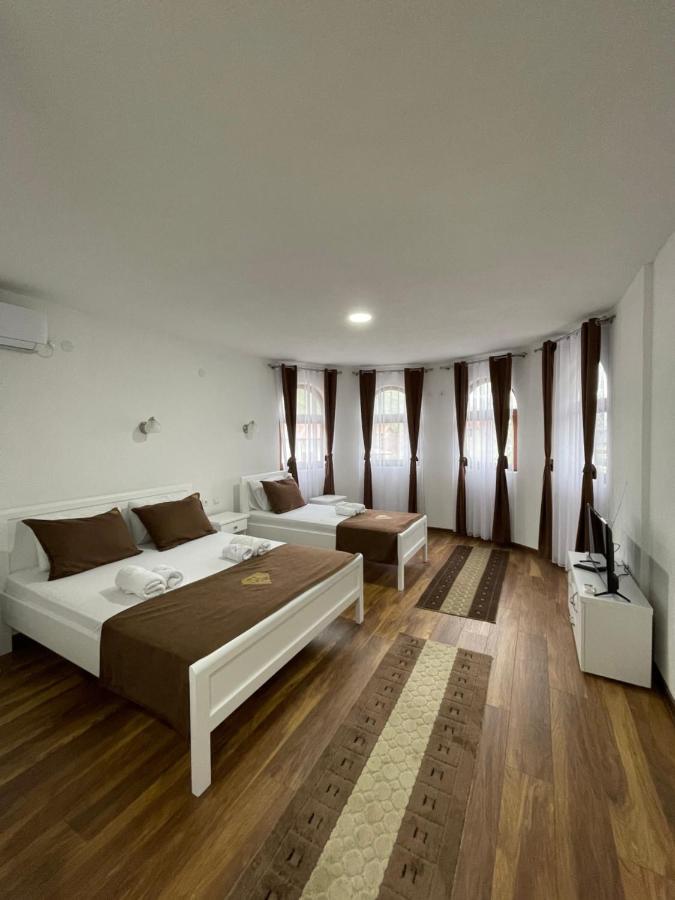 Hotel5E Plav Extérieur photo